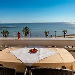 Paradiso, No 3 *