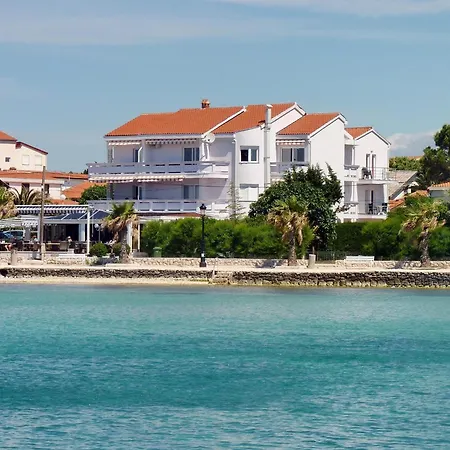 公寓 Paradiso, No 3 维尔