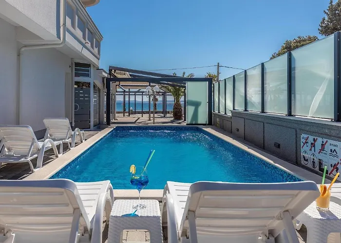 Paradiso, No 3 Apartament