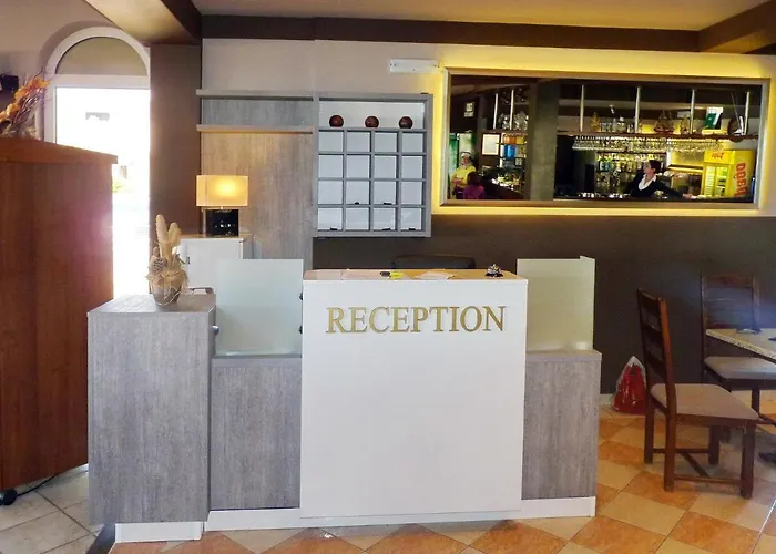 Appartement Paradiso, No 3 Vir